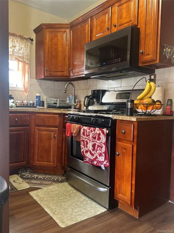 9333 212th Place, Queens Village, NY 11428