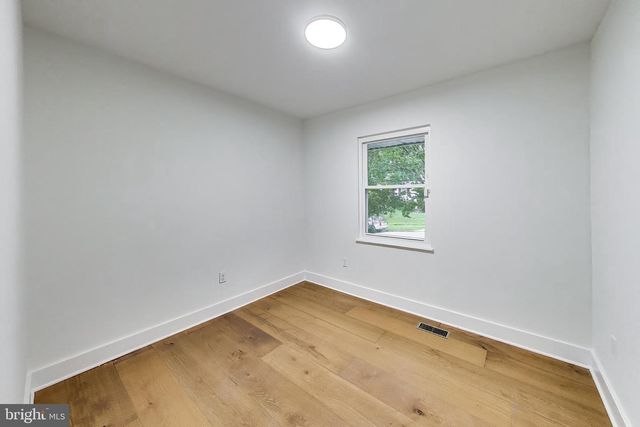611 QUARRY AVE, Capitol Heights, MD 20743
