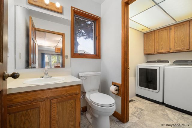 706 MYLAR PARK DR, Cheyenne, WY 82009