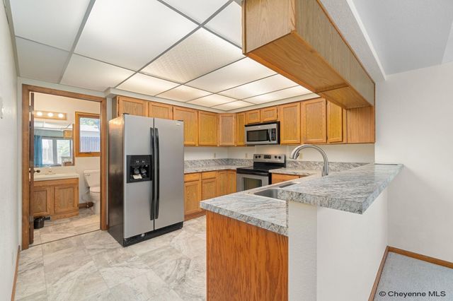 706 MYLAR PARK DR, Cheyenne, WY 82009