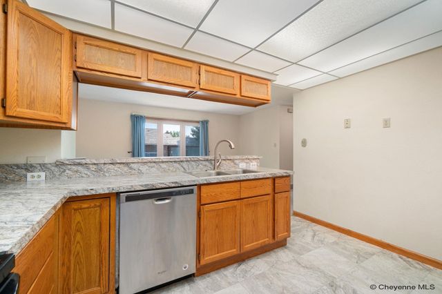 706 MYLAR PARK DR, Cheyenne, WY 82009