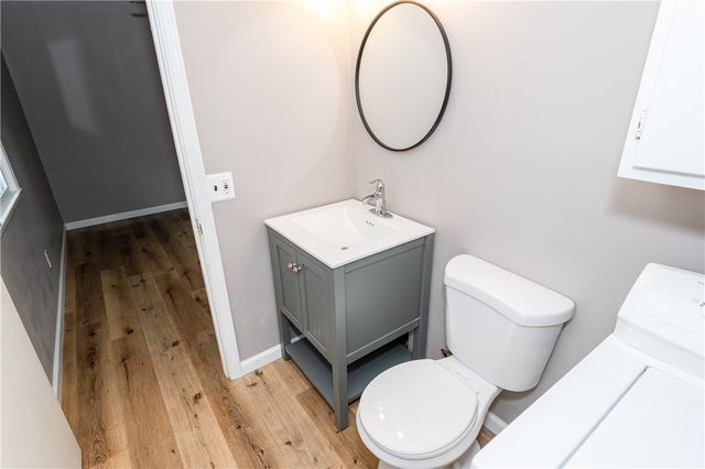 208 Pinegrove Drive, Bellbrook, OH 45305