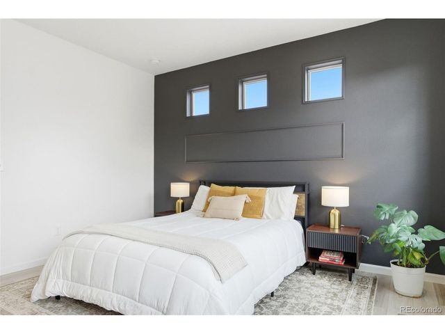 1065 Sugarloaf Ln, Erie, CO 80516