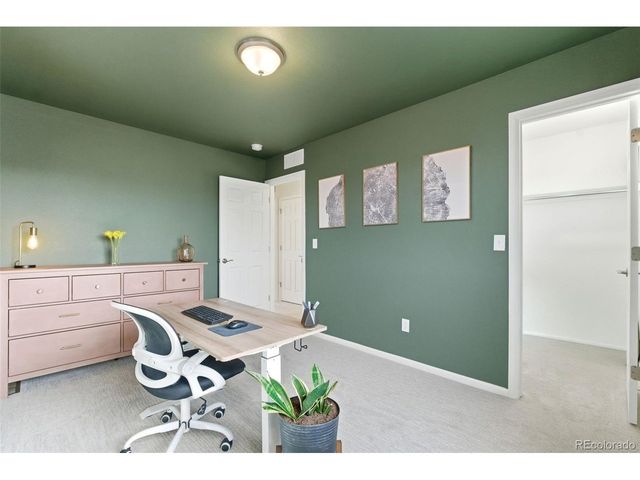 1065 Sugarloaf Ln, Erie, CO 80516