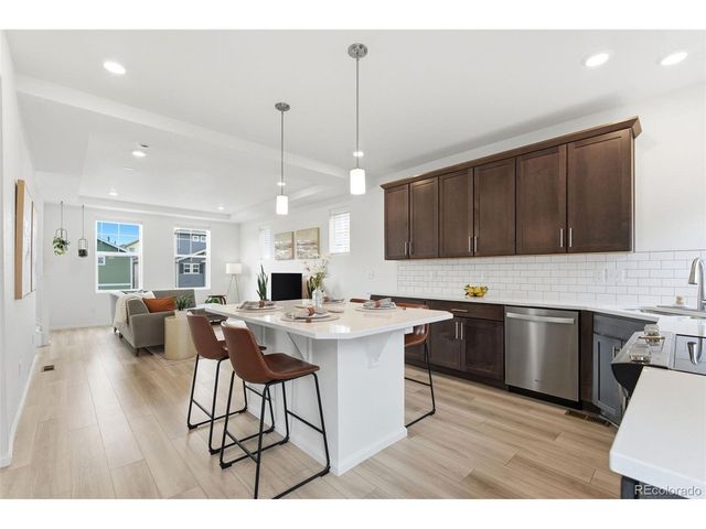 1065 Sugarloaf Ln, Erie, CO 80516