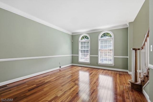 6 Janet Dr, Washington Twp., NJ 07853