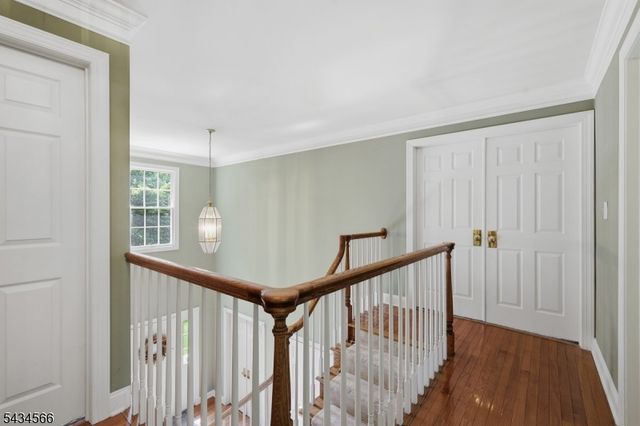 6 Janet Dr, Washington Twp., NJ 07853