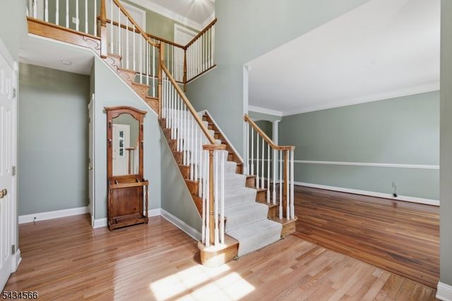 6 Janet Dr, Washington Twp., NJ 07853