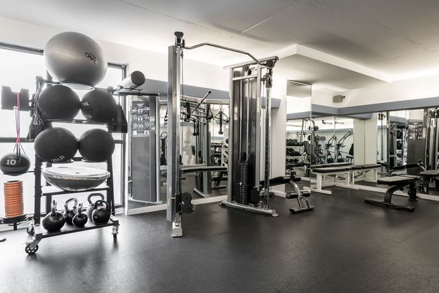 2800 N Lake Shore Drive 715, Chicago, IL 60657