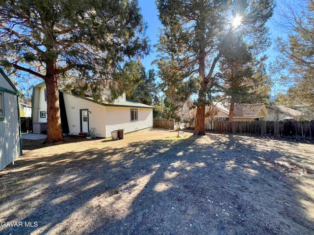 1027 Pine Mountain Drive, Big Bear City, CA 92314