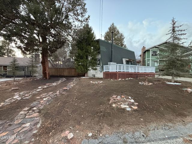 1027 Pine Mountain Drive, Big Bear City, CA 92314