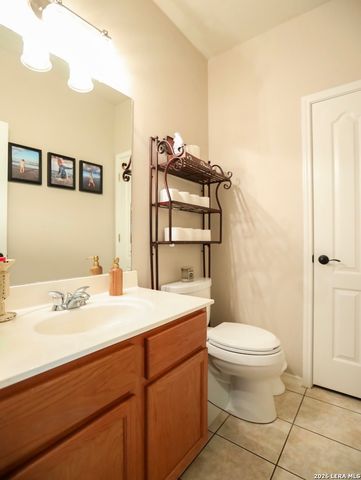 117 Falcon Crossing, Cibolo, TX 78108