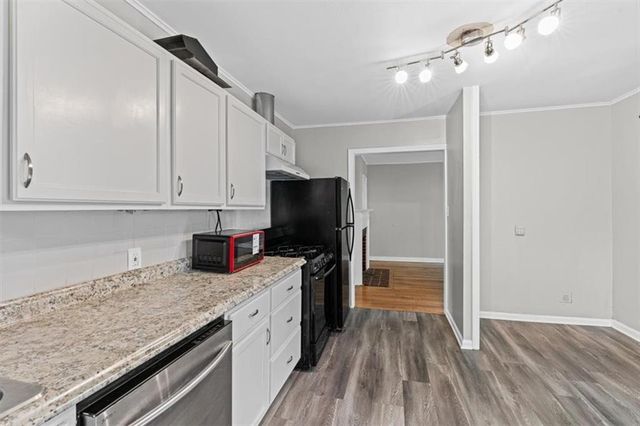 462 Ramona Street NE 460, Marietta, GA 30060
