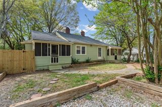 462 Ramona Street NE 460, Marietta, GA 30060