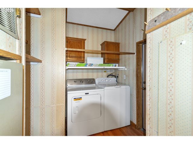 800 MATHIAS Ct, Molalla, OR 97038