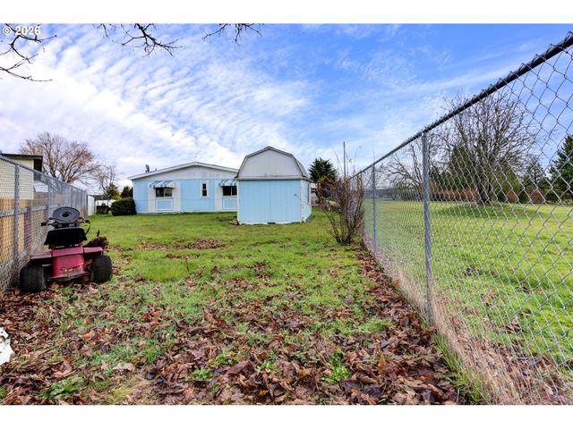 800 MATHIAS Ct, Molalla, OR 97038