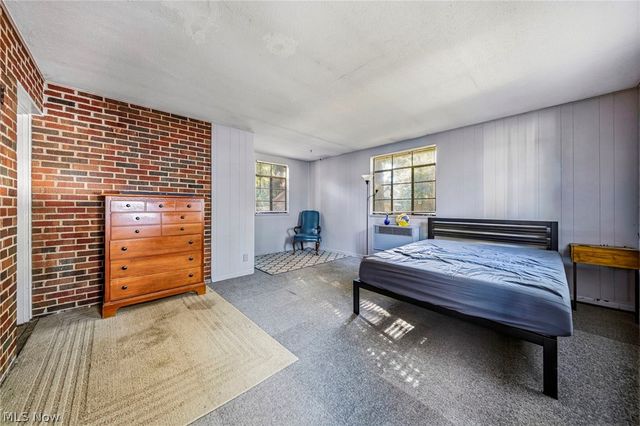 24015 Bruce Road, Bay Village, OH 44140