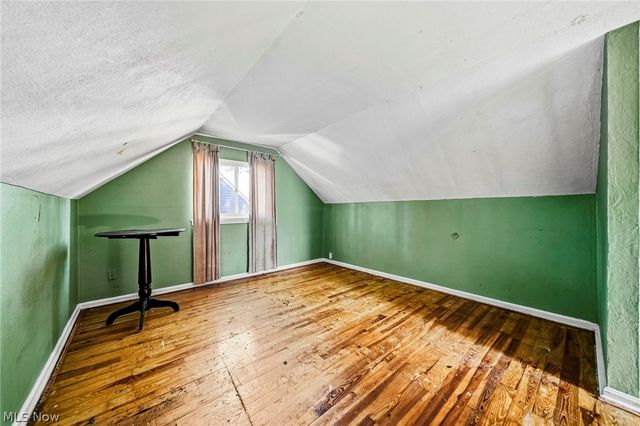 24015 Bruce Road, Bay Village, OH 44140