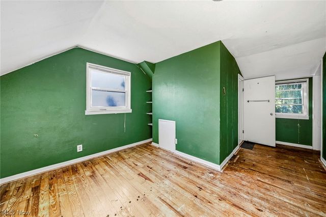 24015 Bruce Road, Bay Village, OH 44140
