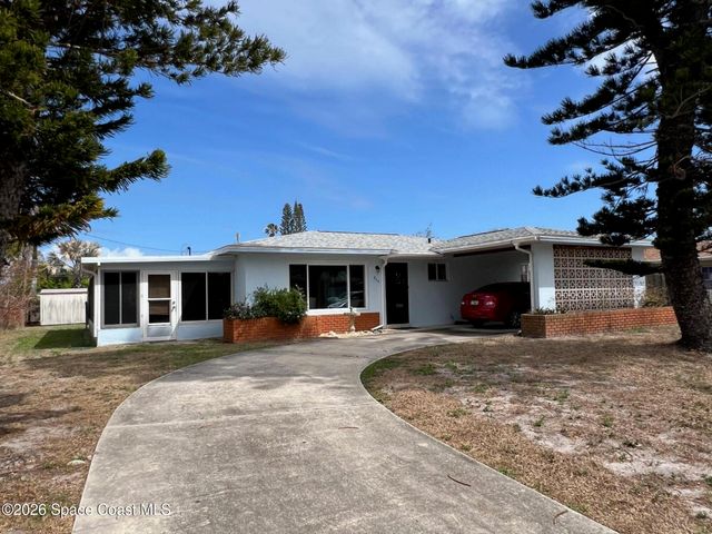 854 Angle Street NE, Palm Bay, FL 32905