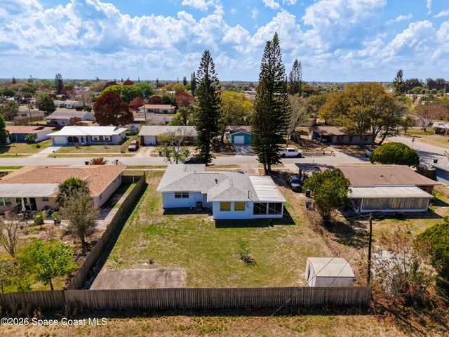 854 Angle Street NE, Palm Bay, FL 32905