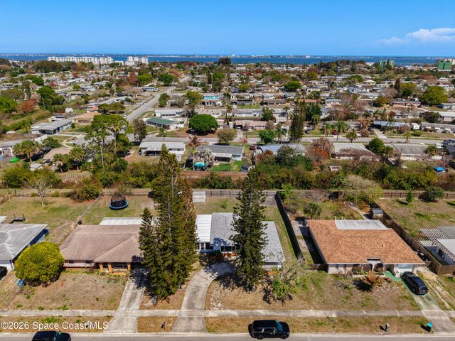 854 Angle Street NE, Palm Bay, FL 32905