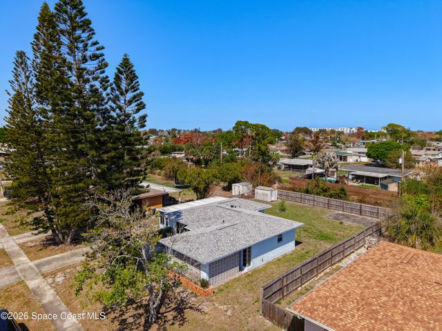 854 Angle Street NE, Palm Bay, FL 32905