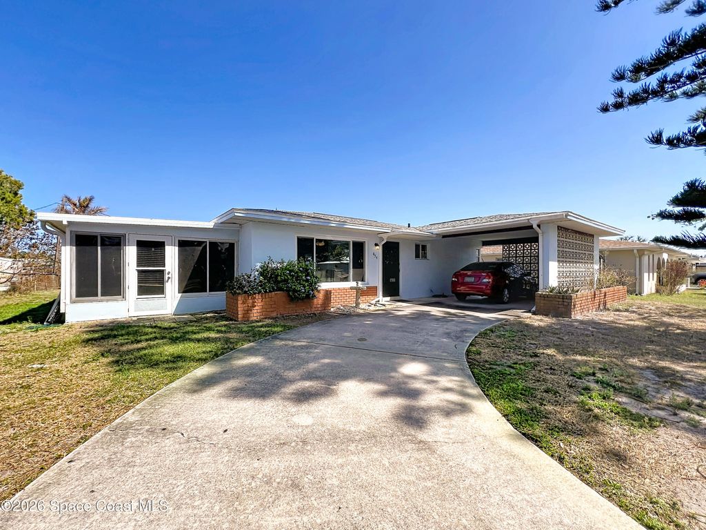 854 Angle Street NE, Palm Bay, FL 32905