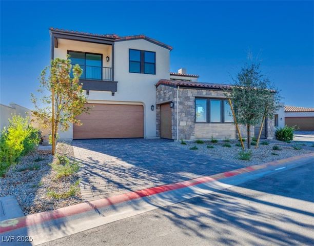 65 Bellissima Lago Court, Henderson, NV 89011