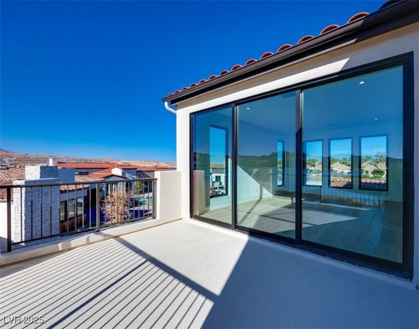 65 Bellissima Lago Court, Henderson, NV 89011