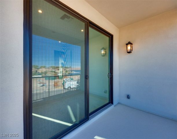 65 Bellissima Lago Court, Henderson, NV 89011