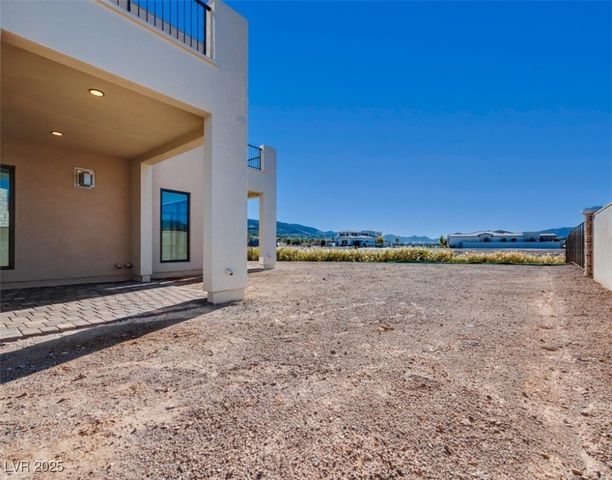 65 Bellissima Lago Court, Henderson, NV 89011