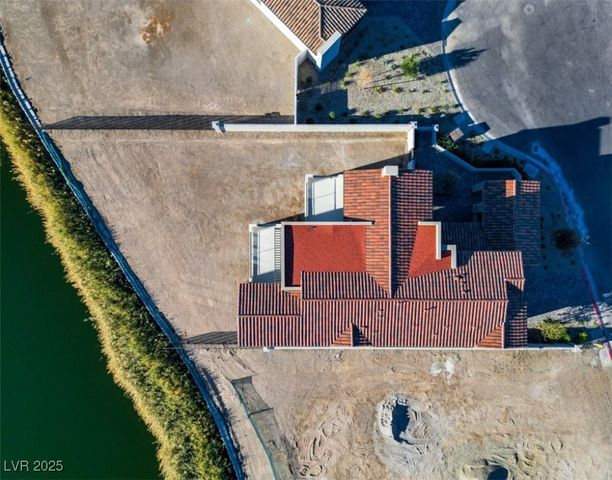 65 Bellissima Lago Court, Henderson, NV 89011