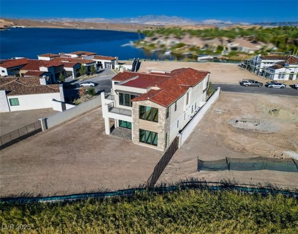 65 Bellissima Lago Court, Henderson, NV 89011