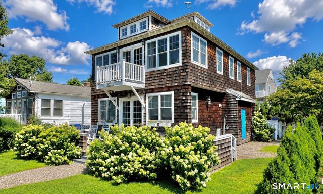 92 Ocean Avenue, West Haven, CT 06460