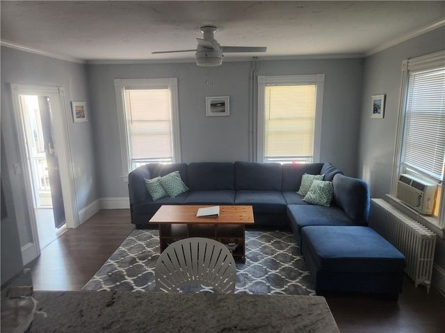 14 Lucas Avenue, Newport, RI 02840