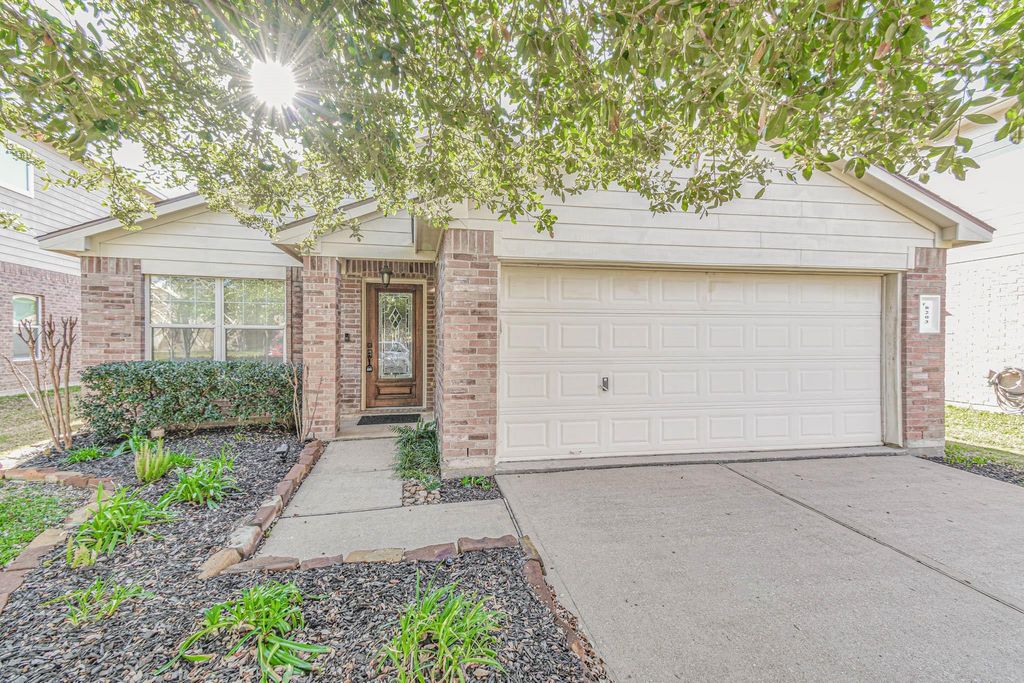 8203 Nagy Hill Street, Spring, TX 77379