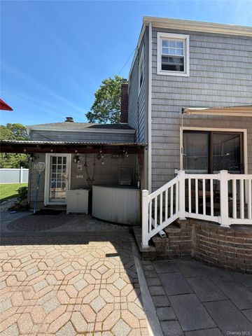 12 Cayuga Avenue, East Northport, NY 11731