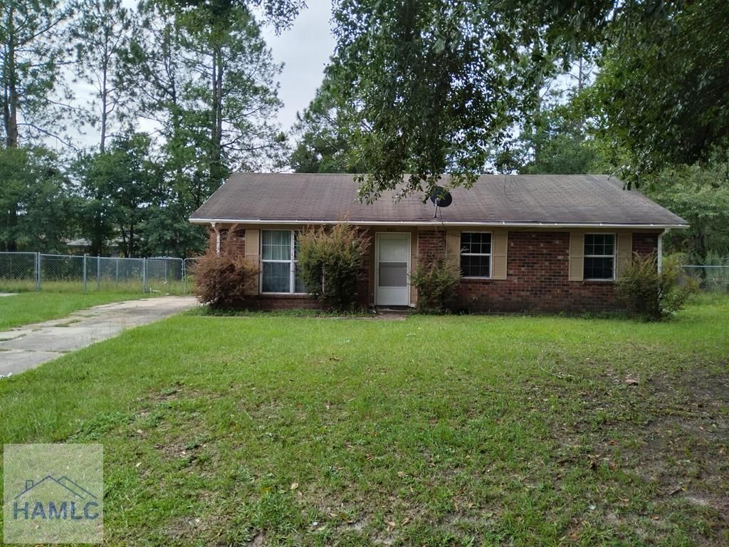 927 Greenbriar Trail, Hinesville, GA 31313