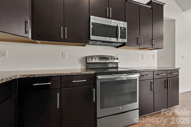 15323 Barossa Valley Street, Charlotte, NC 28277