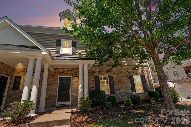 15323 Barossa Valley Street, Charlotte, NC 28277