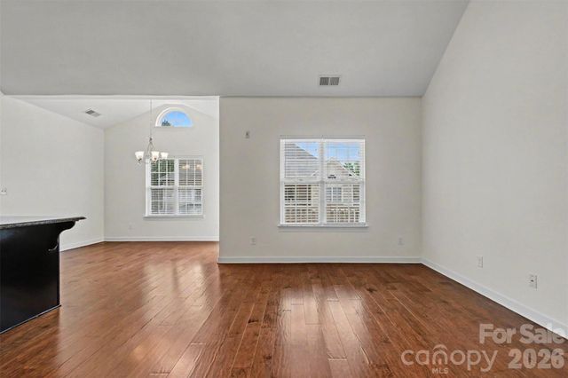 15323 Barossa Valley Street, Charlotte, NC 28277