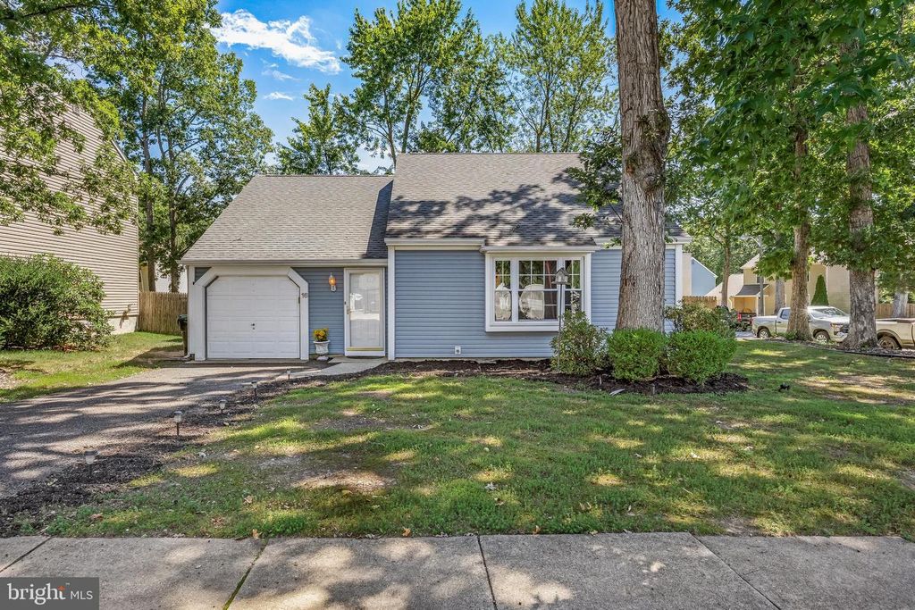 16 WILTON WAY, Sicklerville, NJ 08081