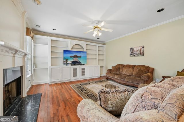 5024 Huntcrest Drive SW, Mableton, GA 30126