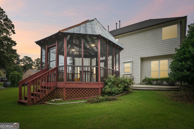 5024 Huntcrest Drive SW, Mableton, GA 30126