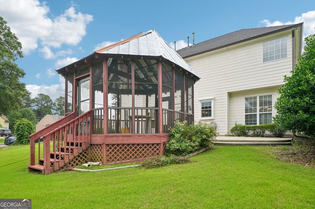 5024 Huntcrest Drive SW, Mableton, GA 30126