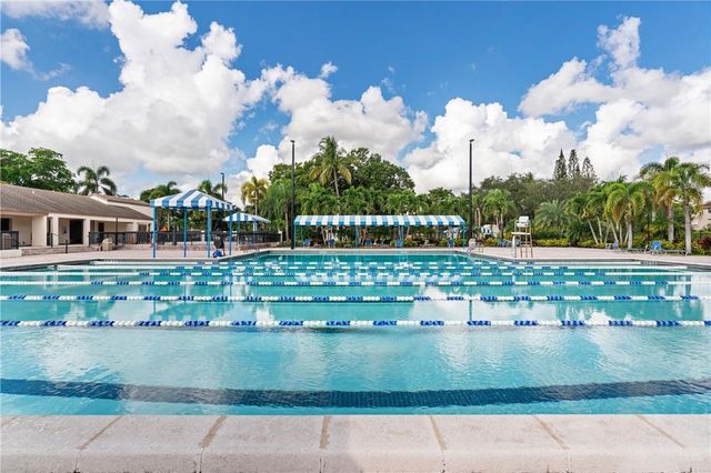 4047 NW 22nd St 210B, Coconut Creek, FL 33066