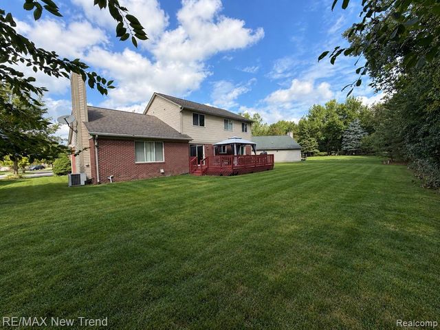 25895 Junction, Novi, MI 48375