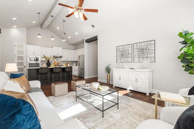 5205 Allamanda DR, Austin, TX 78739