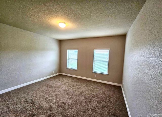 729 Community, New Braunfels, TX 78132